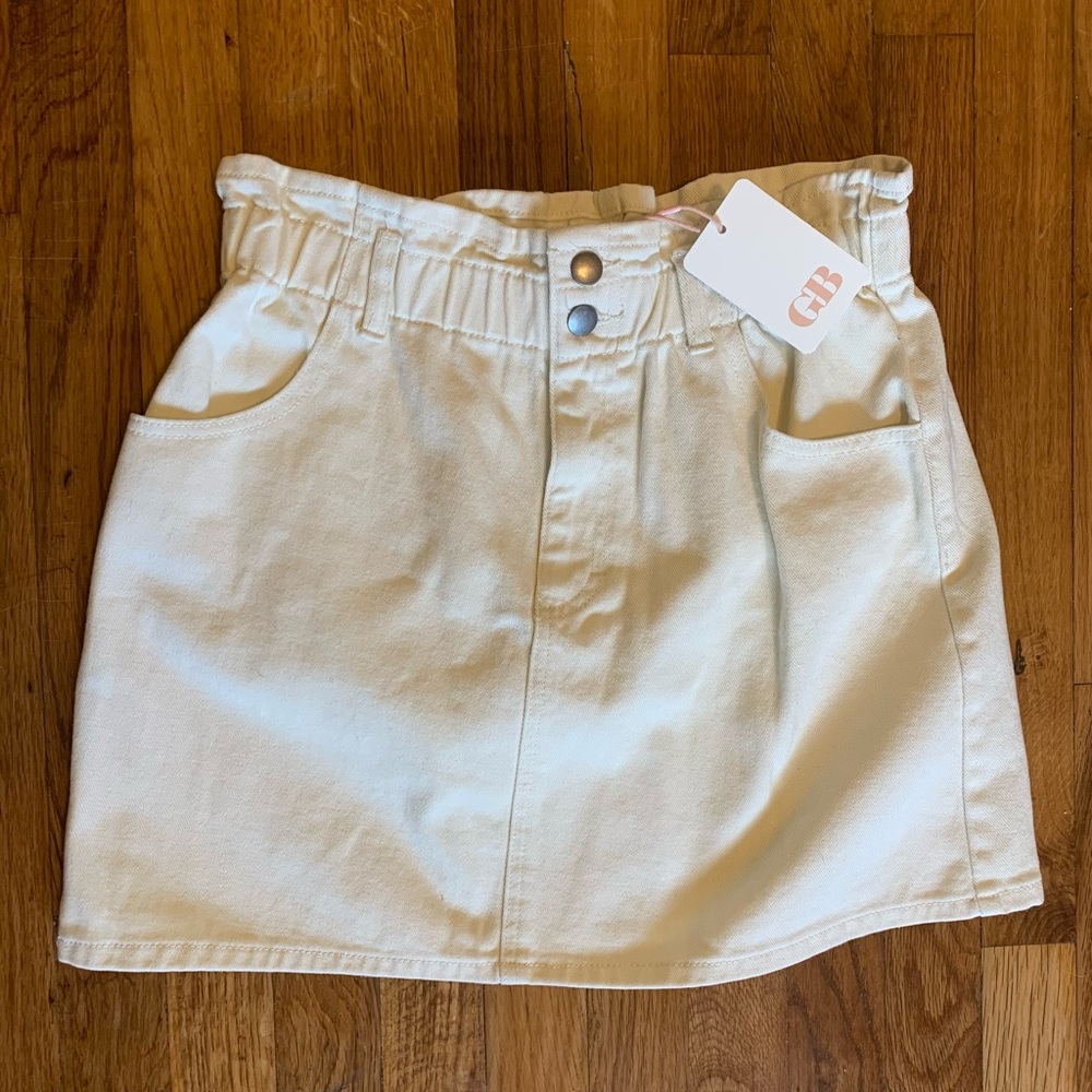 NEW Gianni Bini white skirt, large